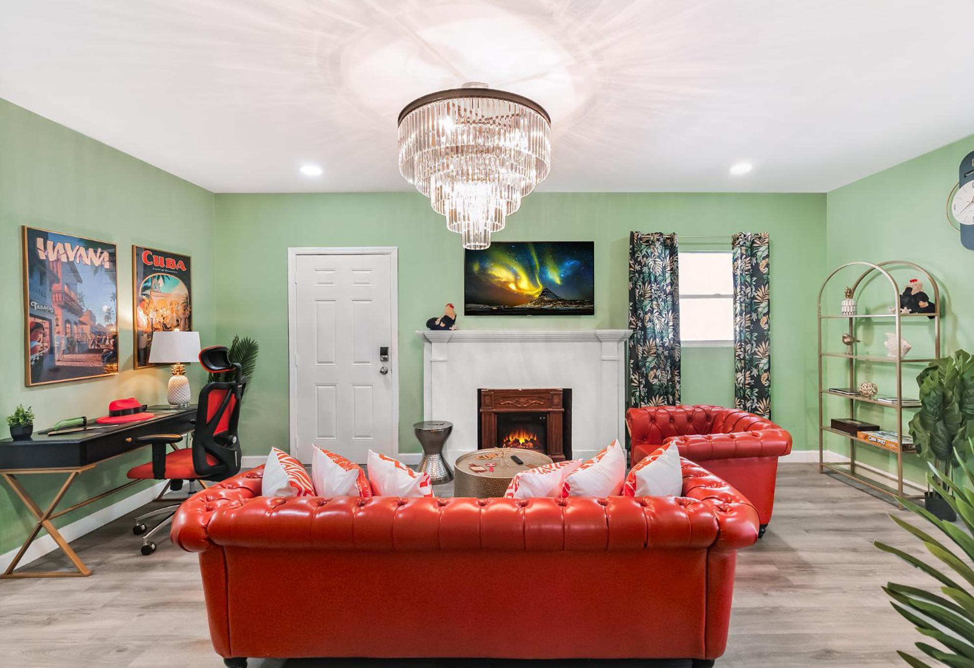 New! Havana Nights ! Walk To Calle Ocho! Apartamento *