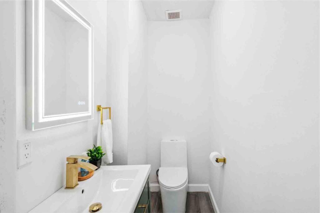 New! Havana Nights ! Walk To Calle Ocho! Apartamento